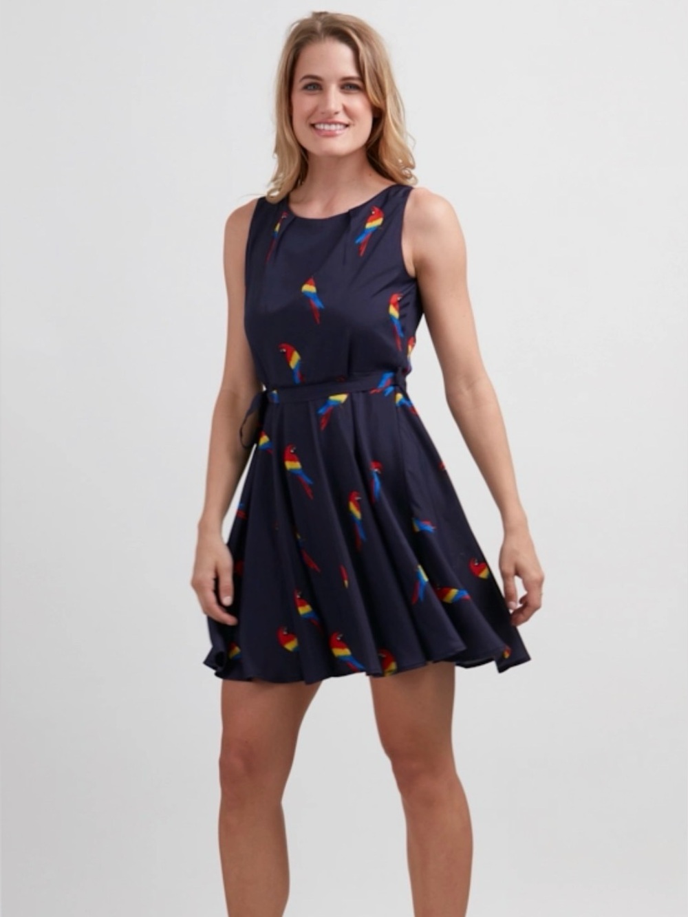 Navy Parrot-Print Sleeveless Tie-Waist Dress NWT Size Medium
